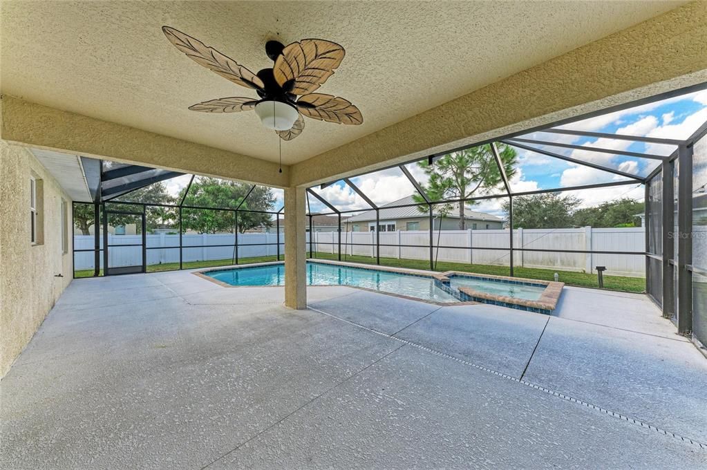 For Sale: $425,000 (3 beds, 2 baths, 1417 Square Feet)