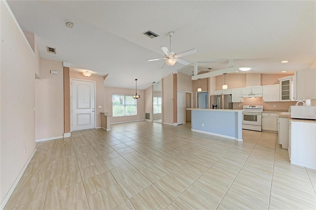 For Sale: $425,000 (3 beds, 2 baths, 1417 Square Feet)