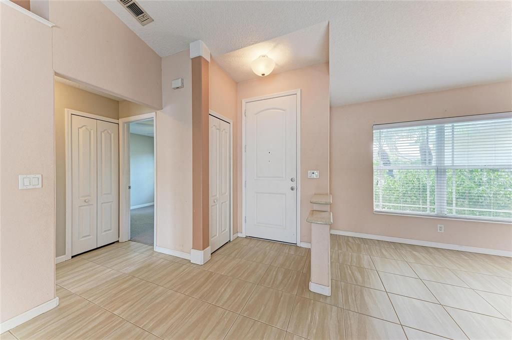 For Sale: $425,000 (3 beds, 2 baths, 1417 Square Feet)