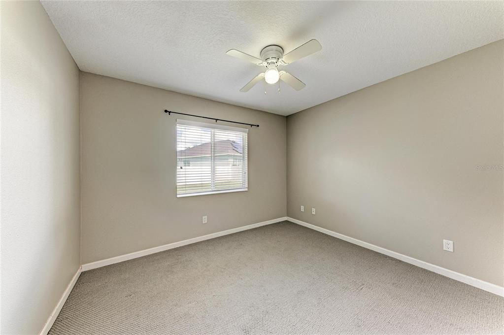 For Sale: $425,000 (3 beds, 2 baths, 1417 Square Feet)