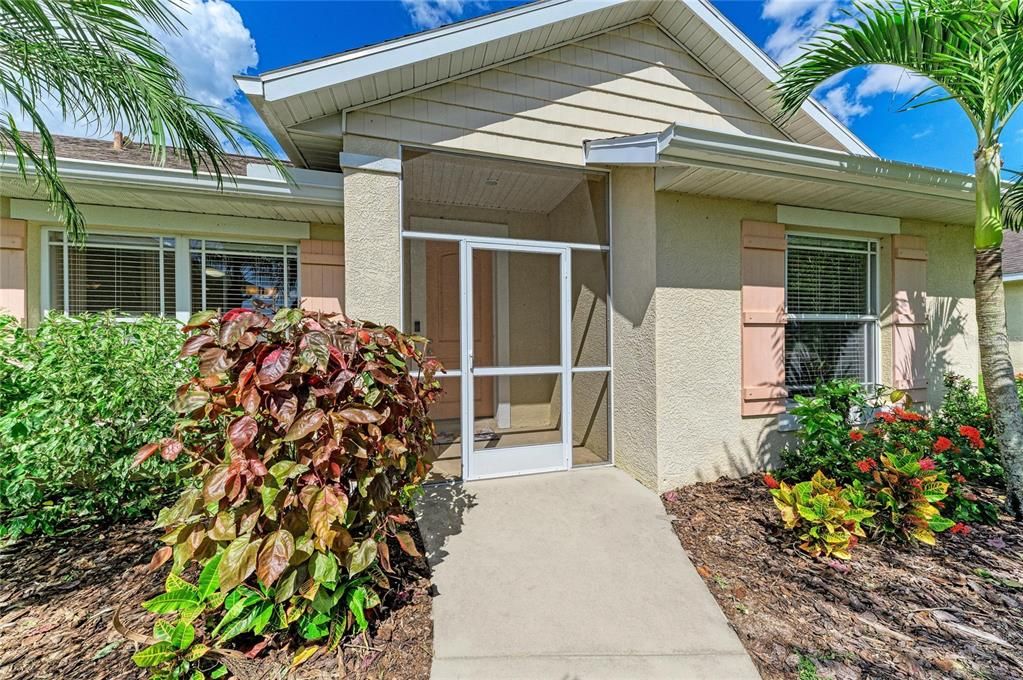 For Sale: $425,000 (3 beds, 2 baths, 1417 Square Feet)