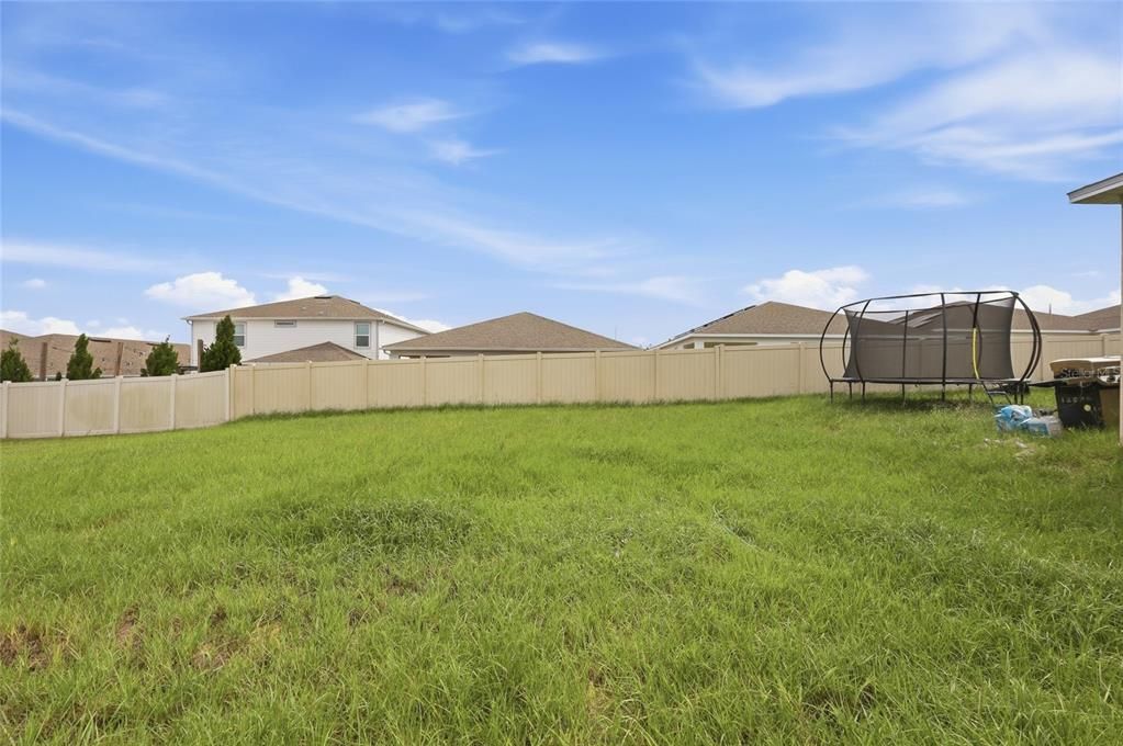 For Sale: $379,000 (5 beds, 3 baths, 2601 Square Feet)