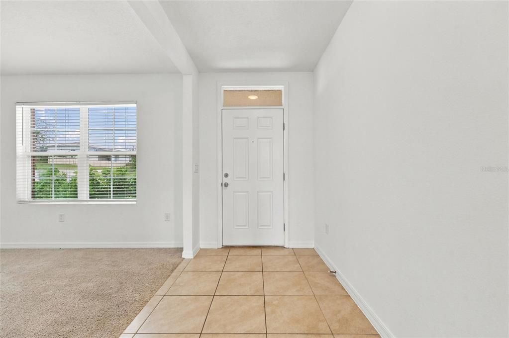 For Sale: $379,000 (5 beds, 3 baths, 2601 Square Feet)
