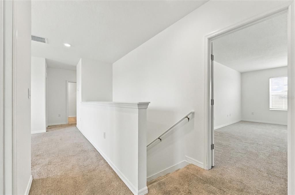 For Sale: $379,000 (5 beds, 3 baths, 2601 Square Feet)