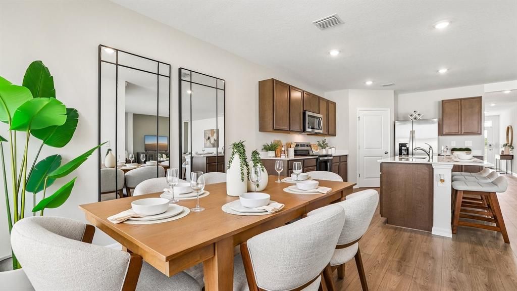 En Venta: $377,000 (4 camas, 3 baños, 2020 Pies cuadrados)