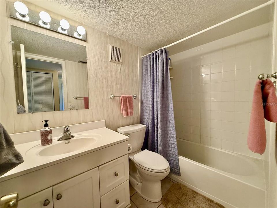 En Venta: $138,900 (2 camas, 1 baños, 922 Pies cuadrados)