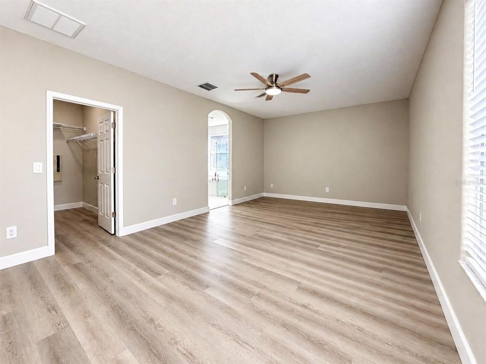 En Venta: $499,999 (3 camas, 2 baños, 2486 Pies cuadrados)