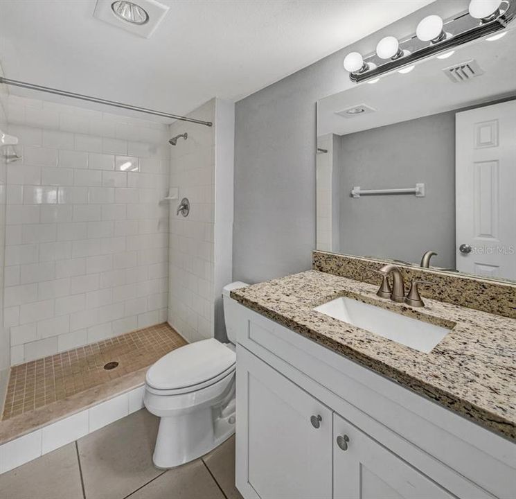 For Rent: $1,900 (2 beds, 2 baths, 1104 Square Feet)