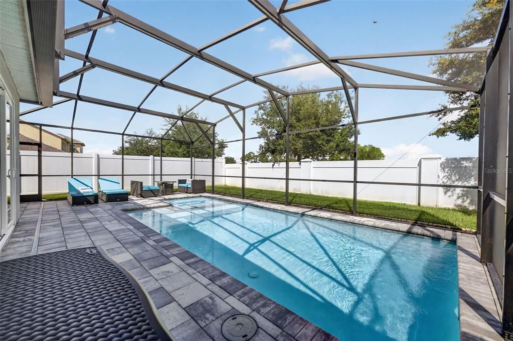 En Venta: $700,000 (3 camas, 2 baños, 2066 Pies cuadrados)