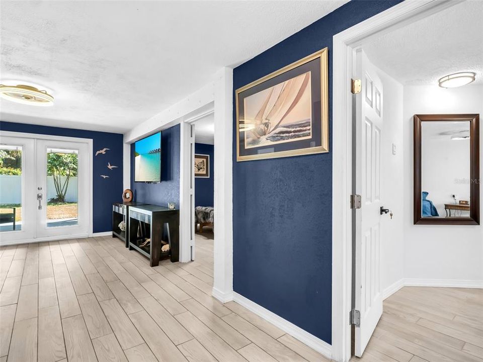 For Sale: $675,000 (4 beds, 2 baths, 2102 Square Feet)