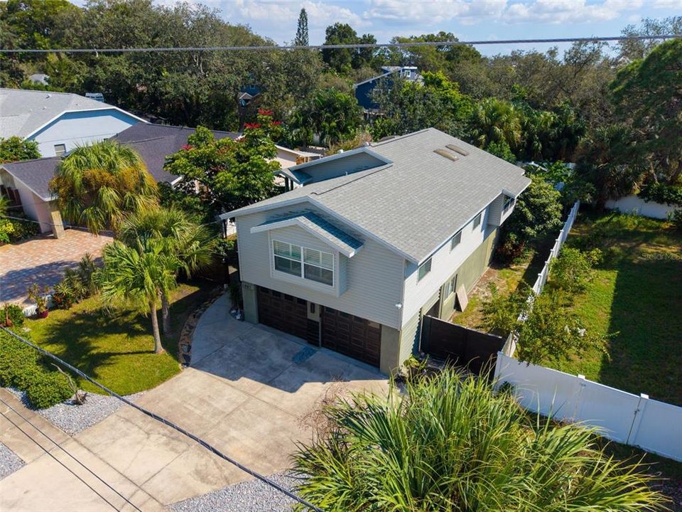 For Sale: $675,000 (4 beds, 2 baths, 2102 Square Feet)