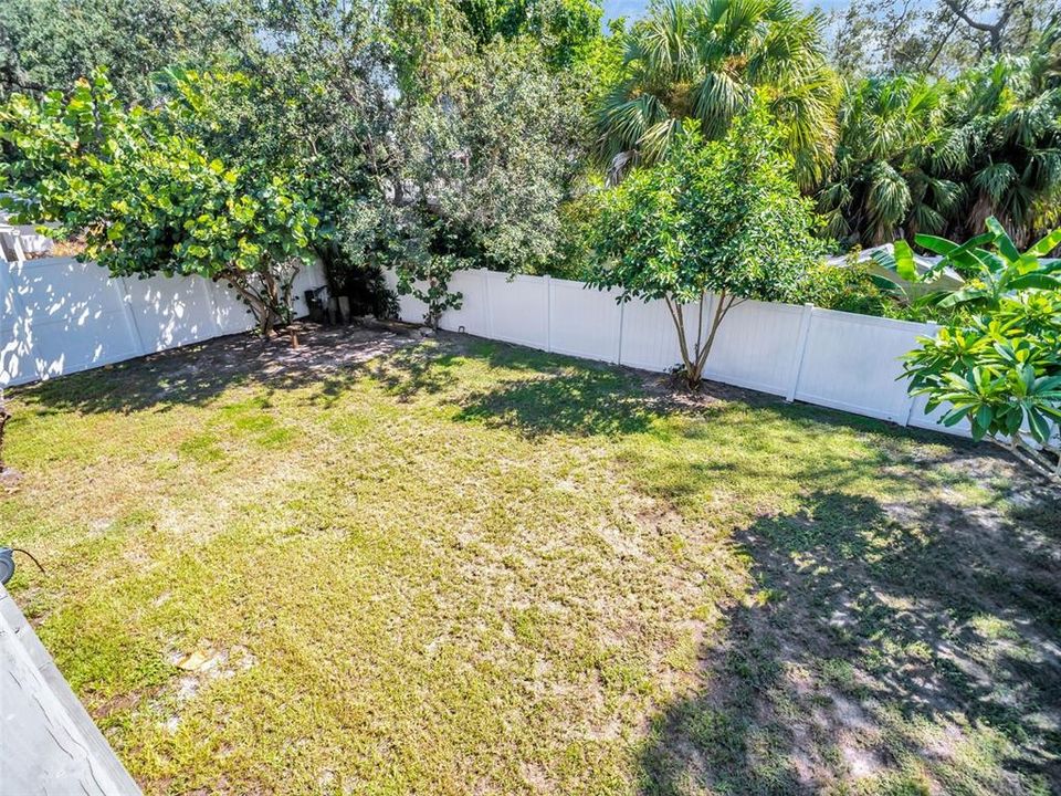 For Sale: $675,000 (4 beds, 2 baths, 2102 Square Feet)
