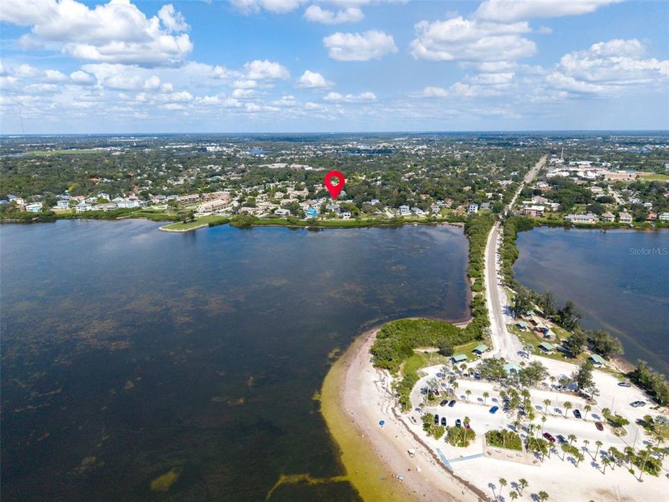 For Sale: $675,000 (4 beds, 2 baths, 2102 Square Feet)