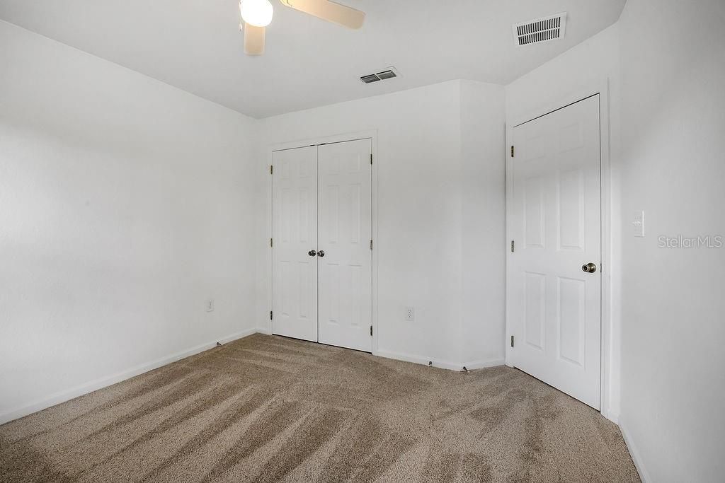 For Rent: $1,900 (3 beds, 3 baths, 1504 Square Feet)