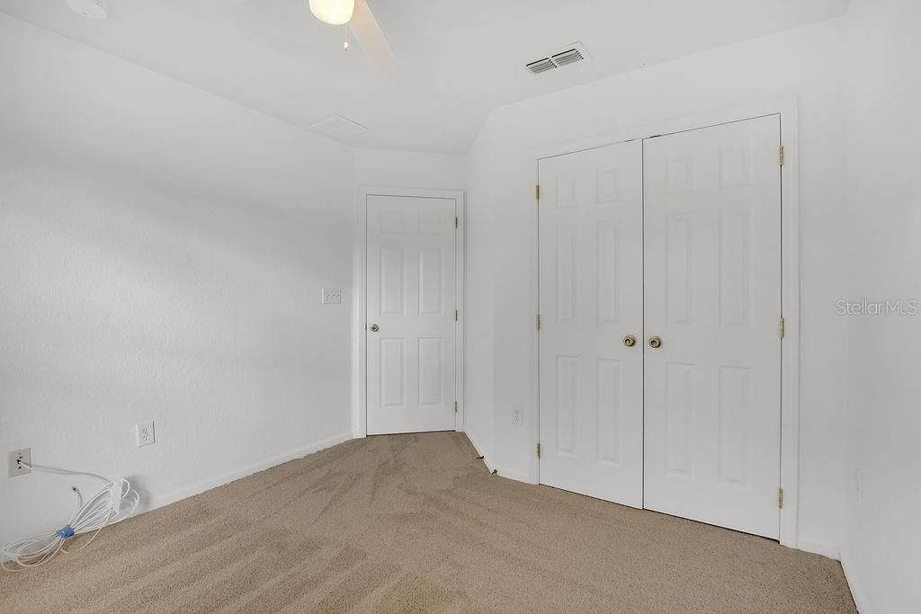For Rent: $1,900 (3 beds, 3 baths, 1504 Square Feet)