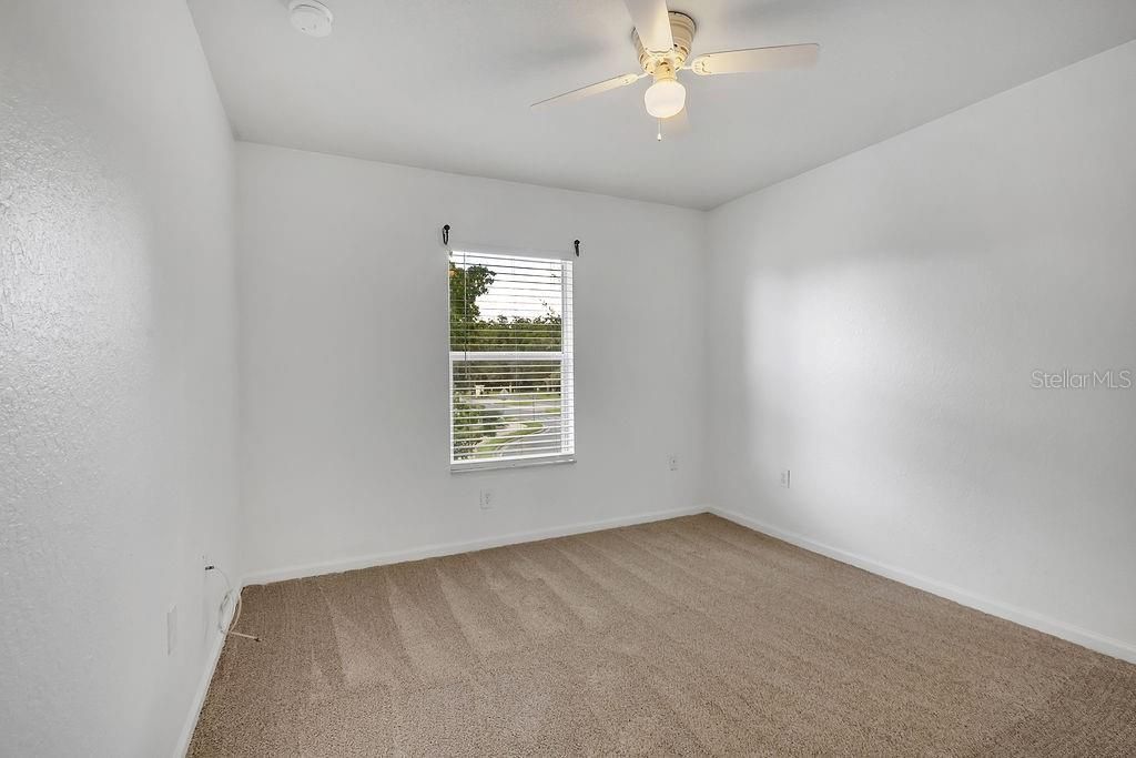 For Rent: $1,900 (3 beds, 3 baths, 1504 Square Feet)