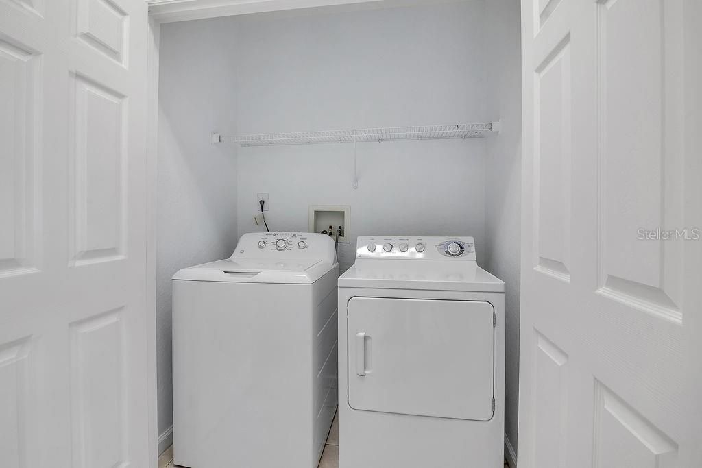 For Rent: $1,900 (3 beds, 3 baths, 1504 Square Feet)