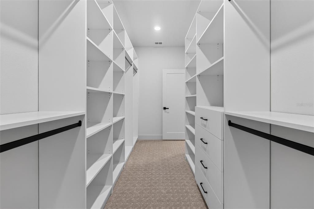 For Sale: $824,900 (5 beds, 3 baths, 3184 Square Feet)