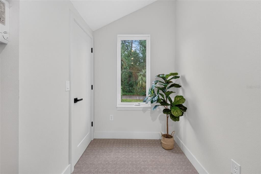 For Sale: $824,900 (5 beds, 3 baths, 3184 Square Feet)