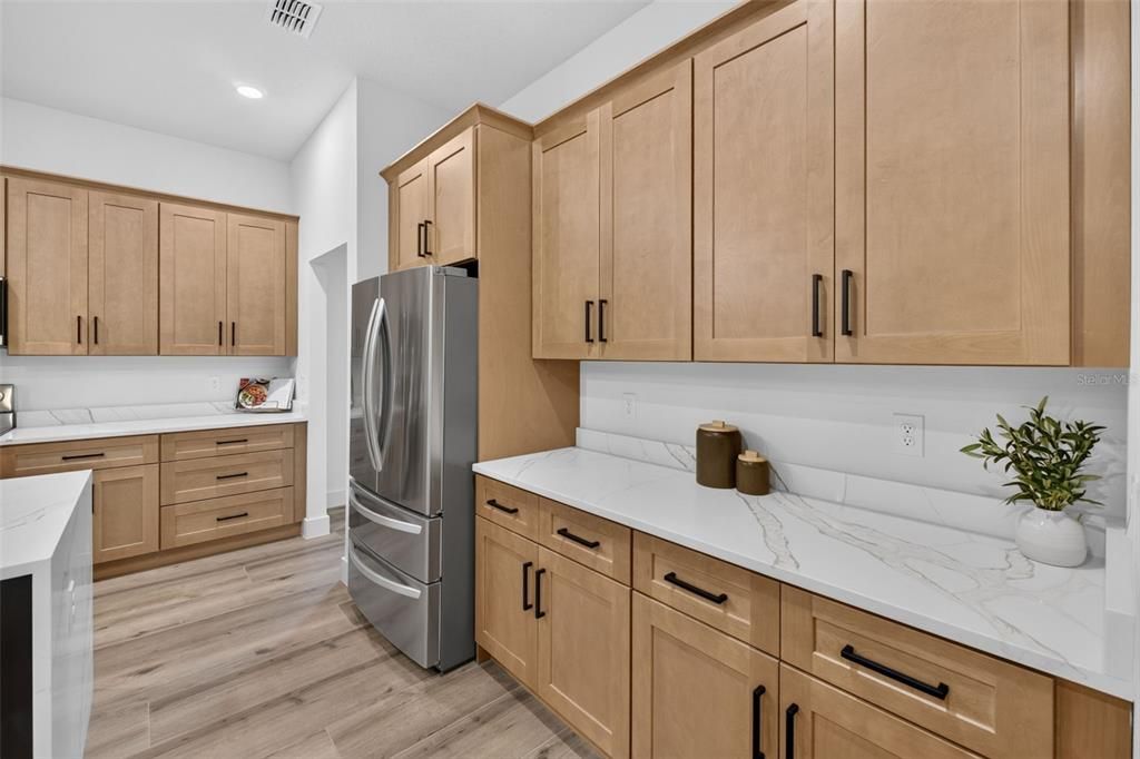 For Sale: $824,900 (5 beds, 3 baths, 3184 Square Feet)