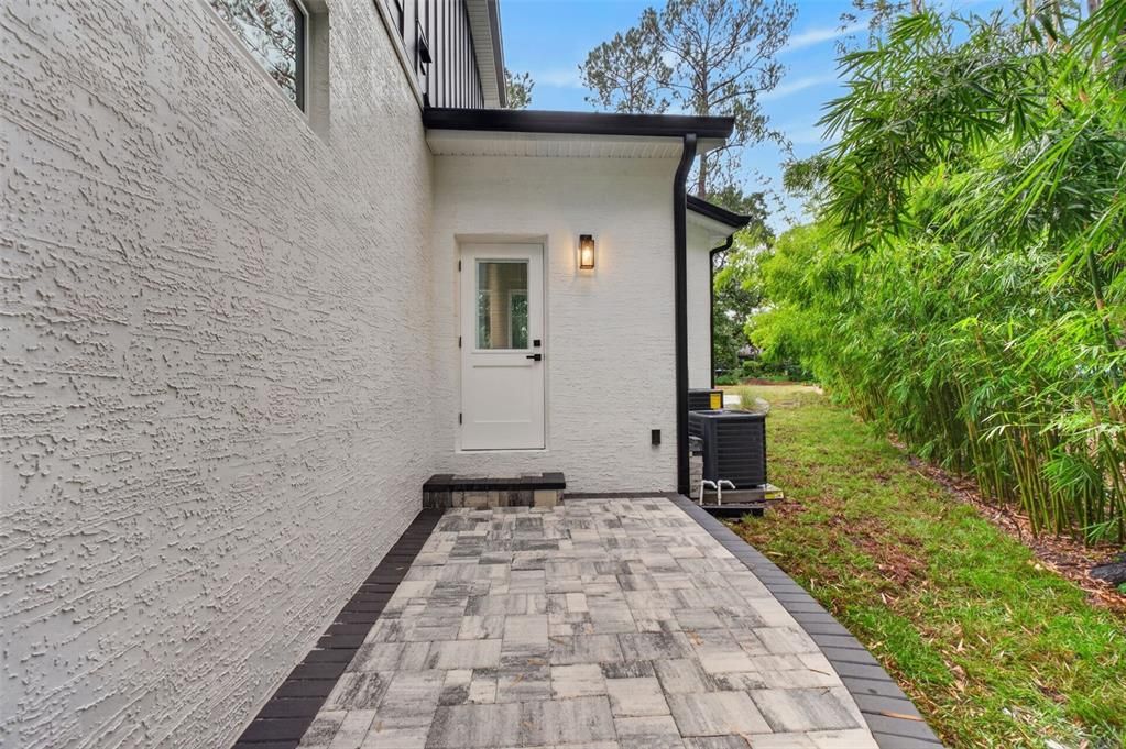 For Sale: $824,900 (5 beds, 3 baths, 3184 Square Feet)