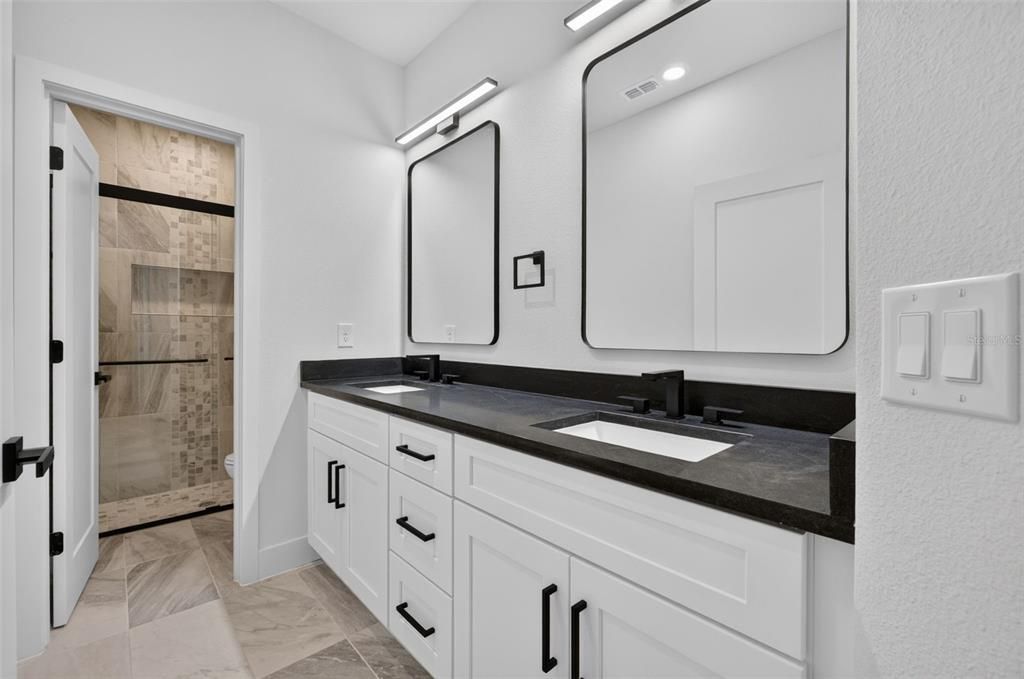 For Sale: $824,900 (5 beds, 3 baths, 3184 Square Feet)