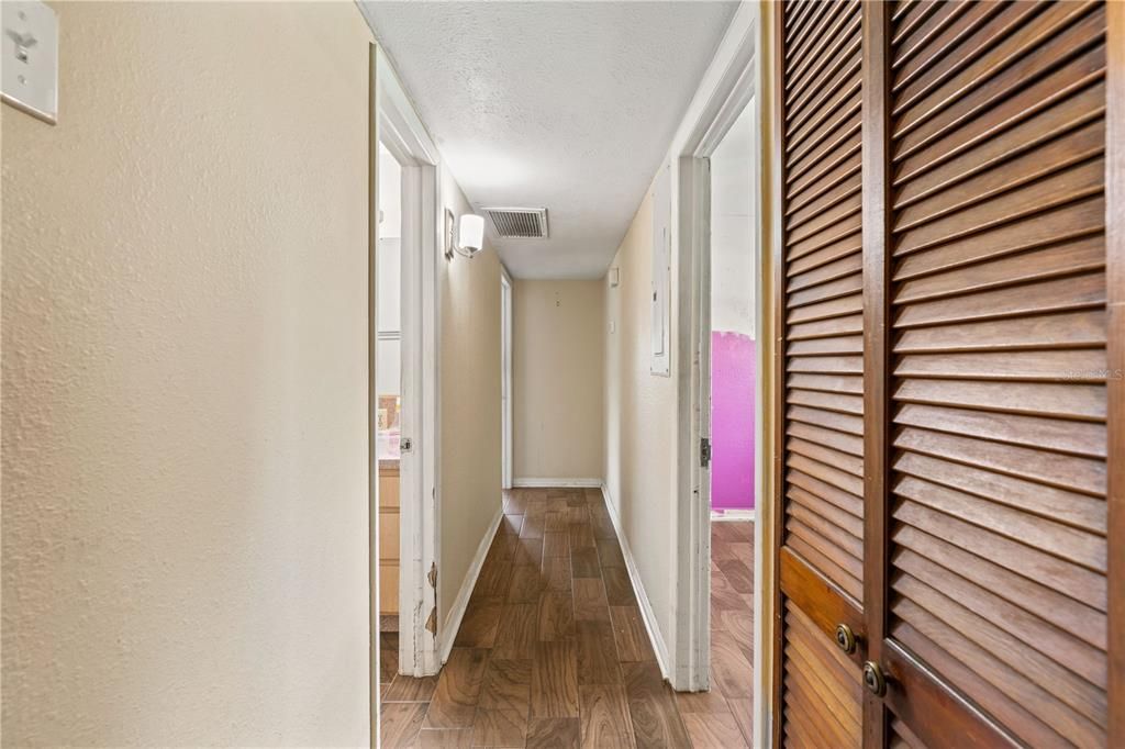 На продажу: $375,000 (3 спален, 3 ванн, 1768 Квадратных фут)