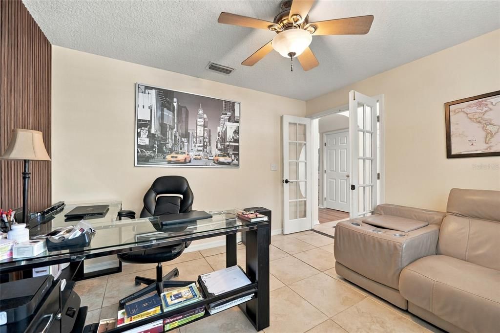 For Sale: $469,900 (3 beds, 2 baths, 1930 Square Feet)