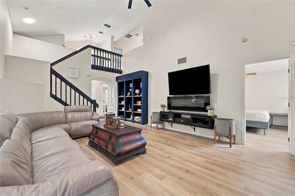 For Sale: $469,900 (3 beds, 2 baths, 1930 Square Feet)