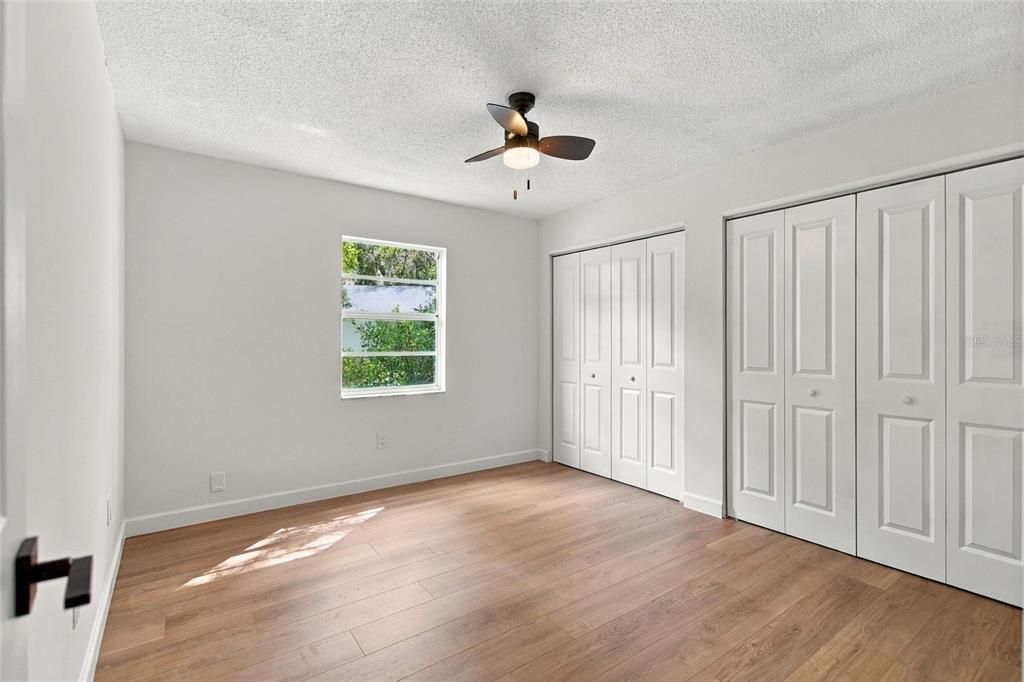 For Sale: $489,900 (3 beds, 2 baths, 1664 Square Feet)