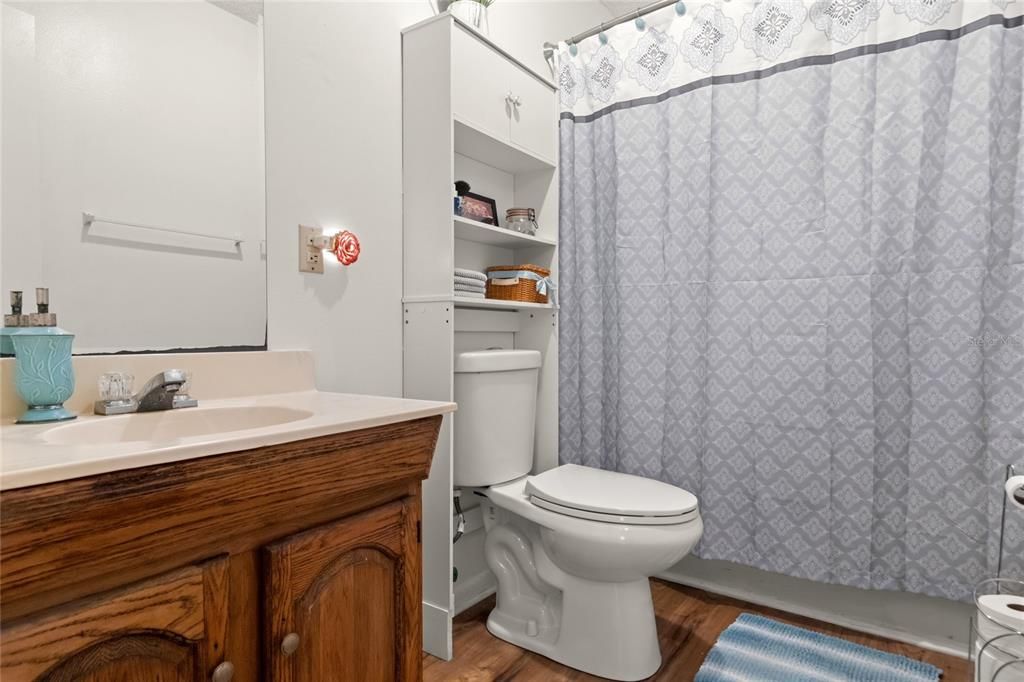 For Sale: $229,900 (3 beds, 2 baths, 1235 Square Feet)
