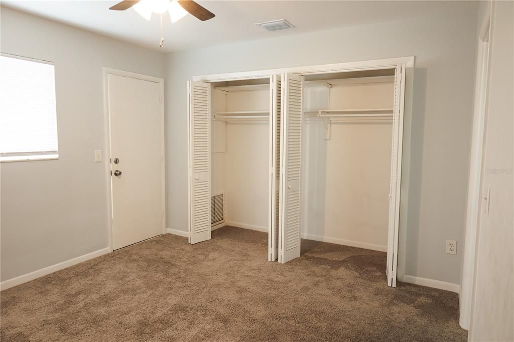 For Sale: $67,500 (1 beds, 1 baths, 640 Square Feet)