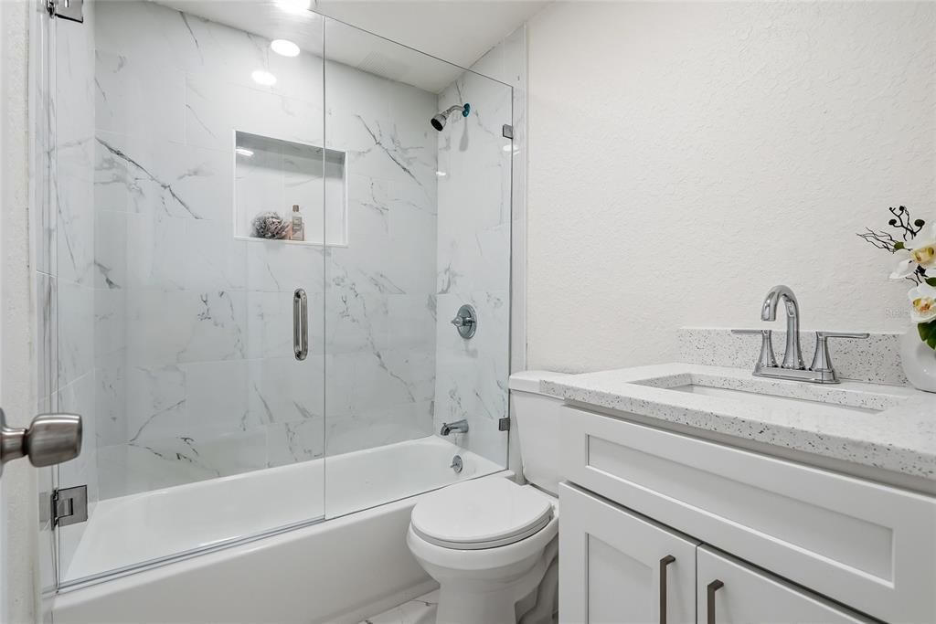 En Venta: $345,000 (3 camas, 2 baños, 1108 Pies cuadrados)