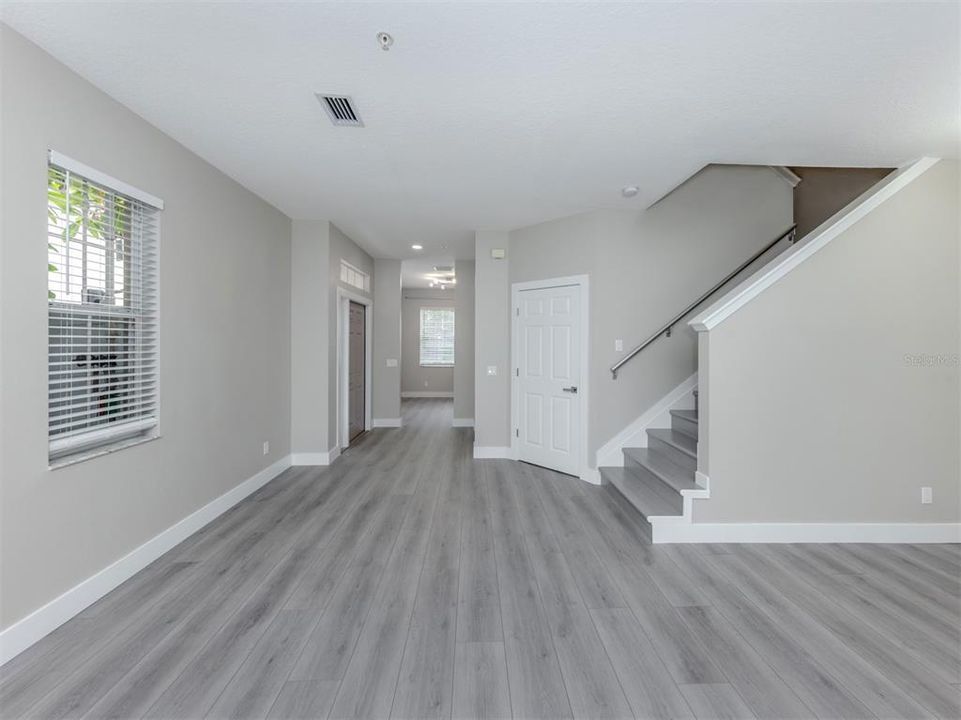 For Rent: $2,950 (3 beds, 2 baths, 1657 Square Feet)