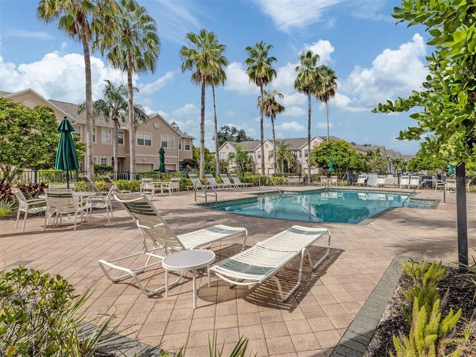 For Rent: $2,950 (3 beds, 2 baths, 1657 Square Feet)