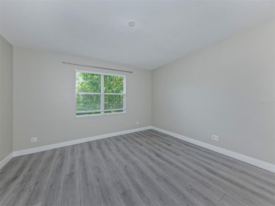 For Rent: $2,950 (3 beds, 2 baths, 1657 Square Feet)