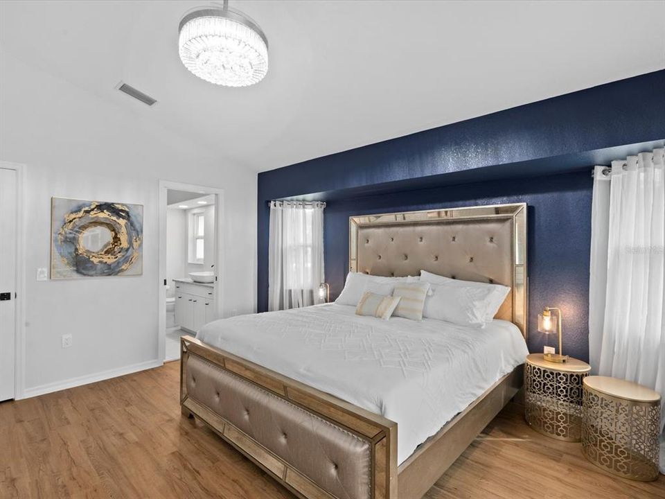 For Rent: $2,700 (3 beds, 2 baths, 1617 Square Feet)