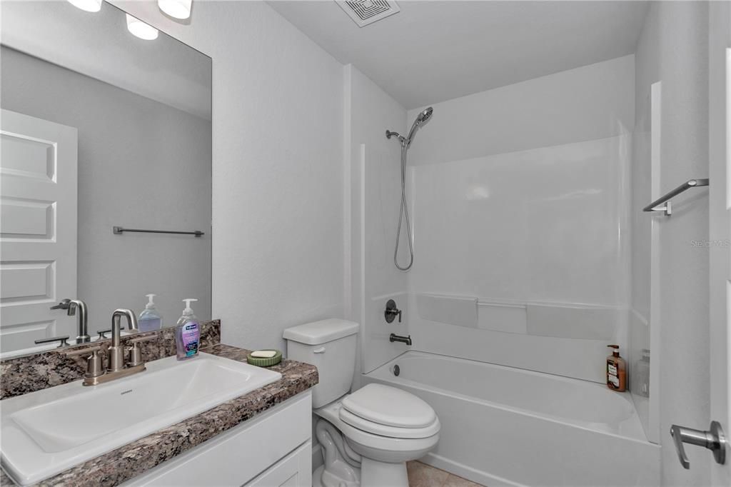 For Sale: $314,000 (3 beds, 2 baths, 1725 Square Feet)