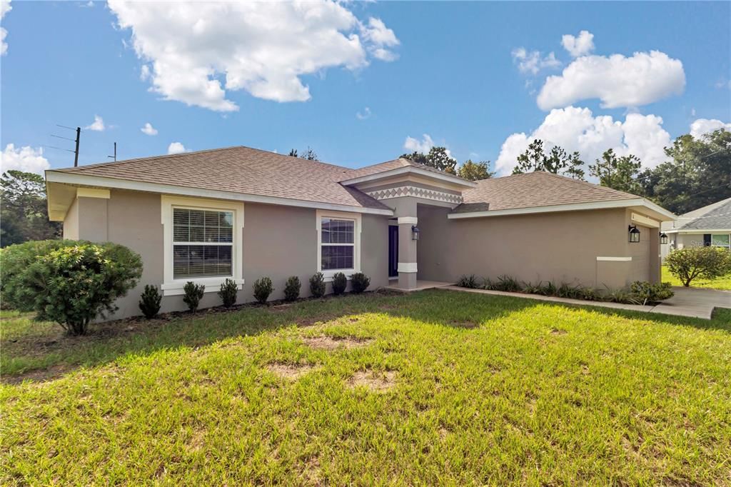 For Sale: $314,000 (3 beds, 2 baths, 1725 Square Feet)