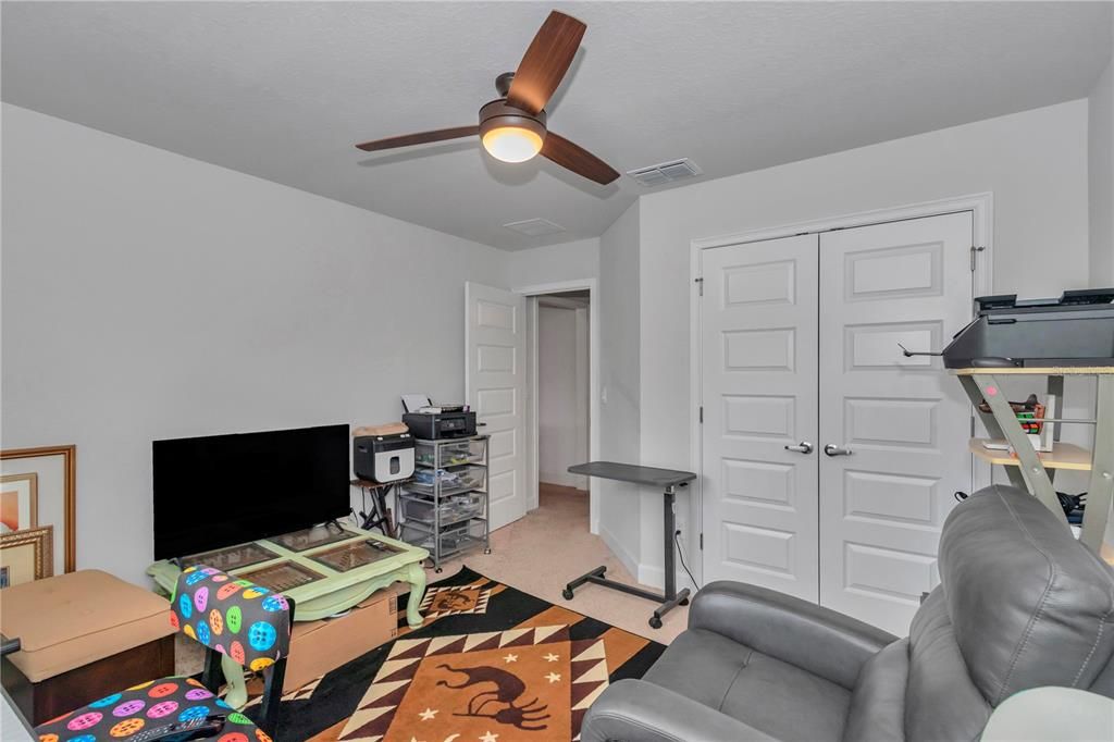 For Sale: $314,000 (3 beds, 2 baths, 1725 Square Feet)