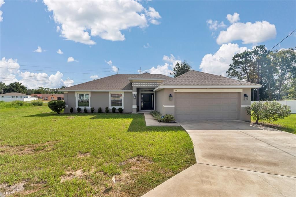For Sale: $314,000 (3 beds, 2 baths, 1725 Square Feet)