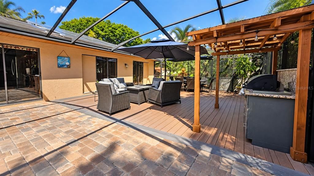 For Sale: $674,900 (4 beds, 2 baths, 2228 Square Feet)