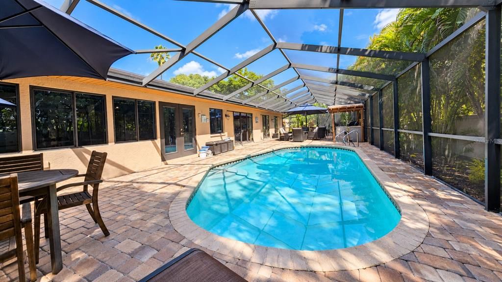 For Sale: $674,900 (4 beds, 2 baths, 2228 Square Feet)