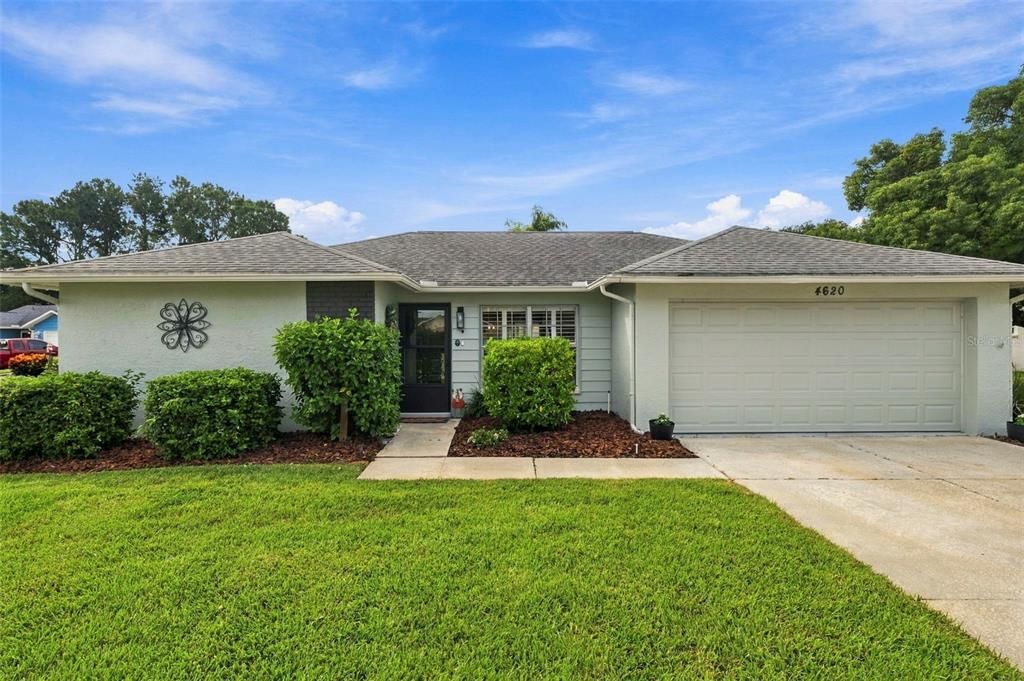 For Sale: $282,000 (2 beds, 2 baths, 1268 Square Feet)