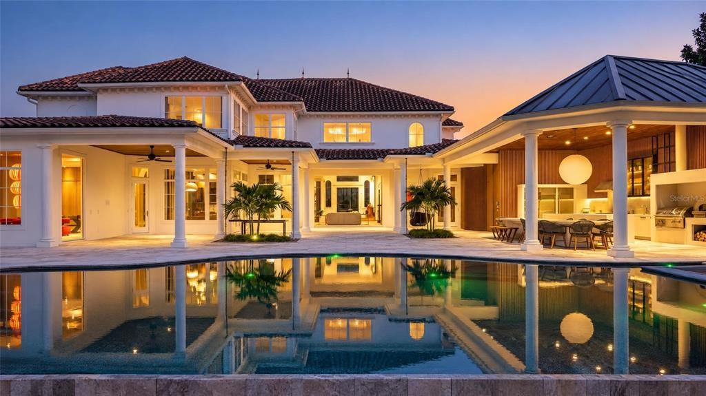 На продажу: $7,450,000 (7 спален, 8 ванн, 8362 Квадратных фут)