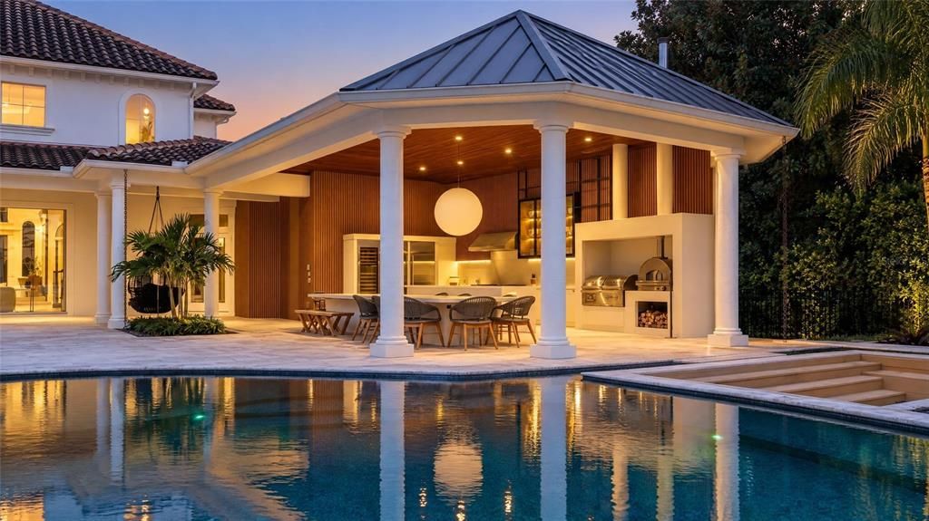 На продажу: $7,450,000 (7 спален, 8 ванн, 8362 Квадратных фут)