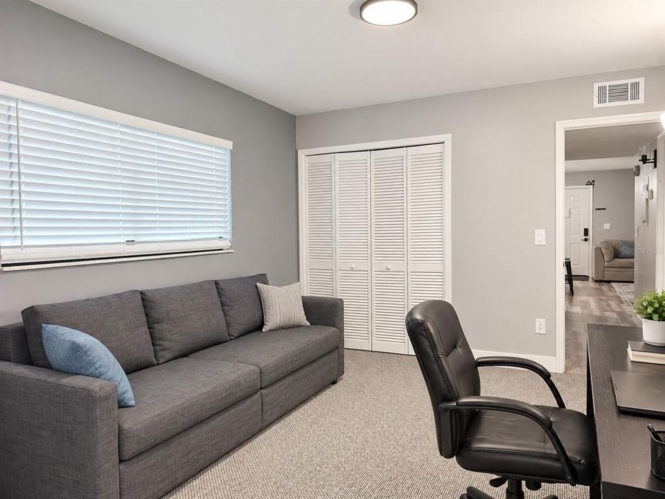 For Rent: $1,700 (2 beds, 2 baths, 960 Square Feet)