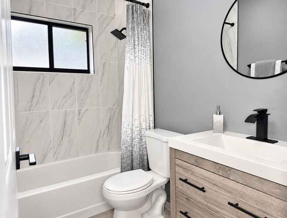 For Rent: $1,700 (2 beds, 2 baths, 960 Square Feet)