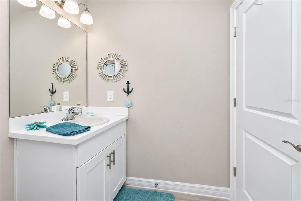 На продажу: $265,000 (2 спален, 2 ванн, 1496 Квадратных фут)
