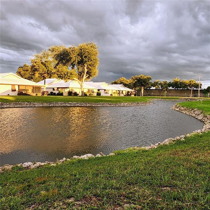 En Venta: $332,300 (2 camas, 2 baños, 1742 Pies cuadrados)